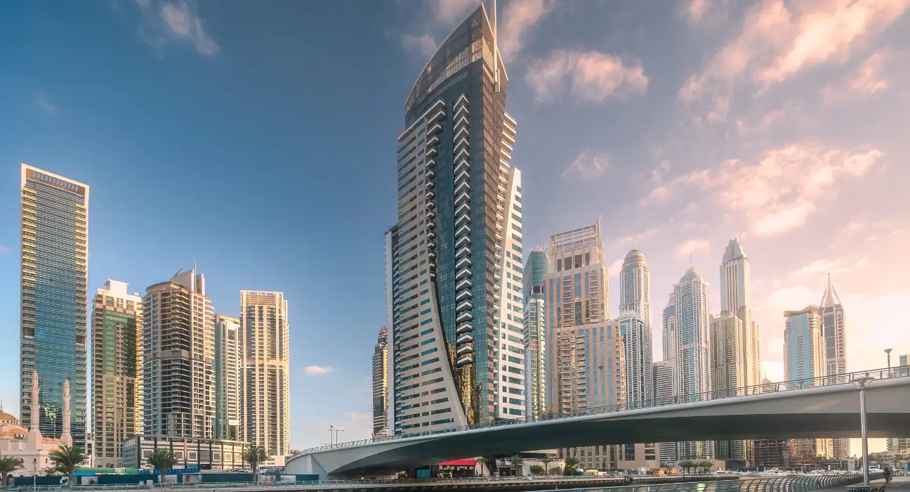 Step-by-Step Guide to Starting a Business in Dubai Mainland or Free Zone